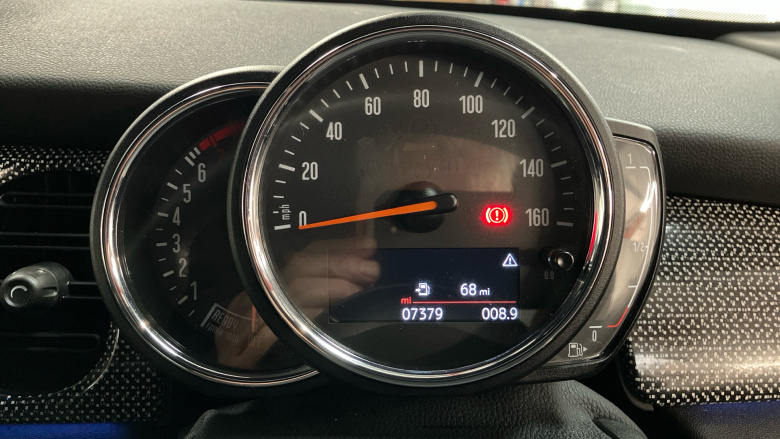 MINI Hatchback 1.5 Cooper Exclusive 5dr Auto Petrol Hatchback